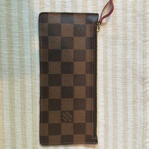 Authentic Louis Vuitton Josephine Zip Pouch Insert Damier